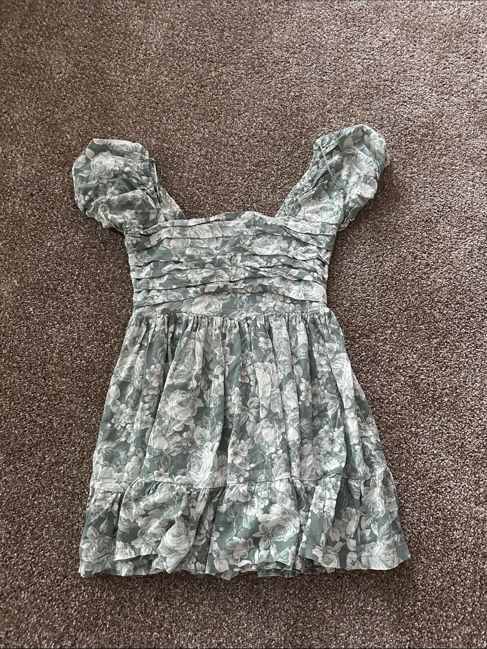 Floral Puff-Sleeve Girls' Dress in Sage Green